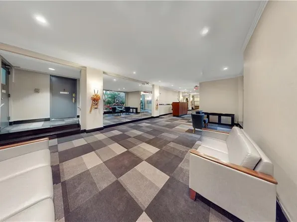 9707 Fourth Avenue image 4 of 17