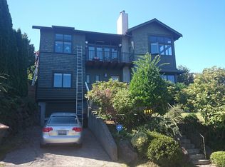 909 33rd Ave S, Seattle, WA 98144