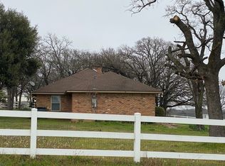 6421 Bennett Lawson Rd, Mansfield, TX 76063