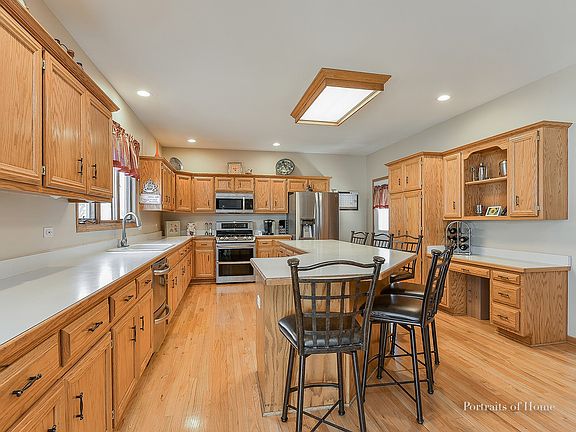 5th image of 281 Morgan Valley Dr