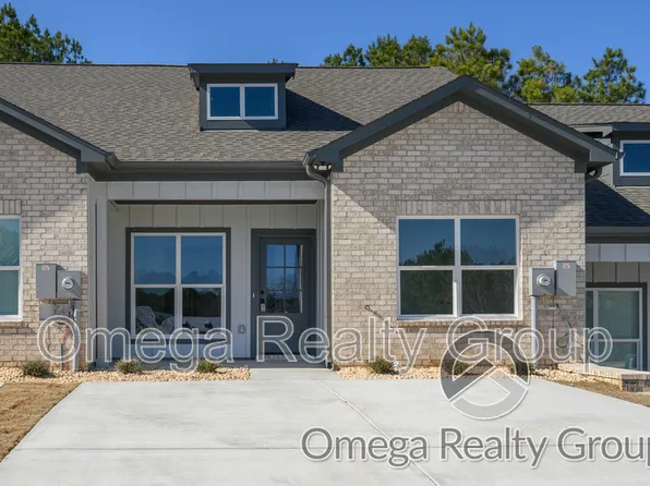 206 Winners Cir, Calera, AL 35040