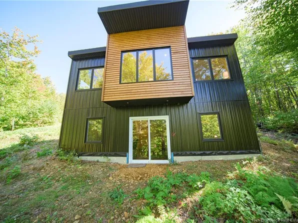 149 Skiers Ln, Bright, NB E6E 2B8