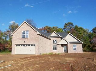 212 Sheffield Dr, White House, TN 37188