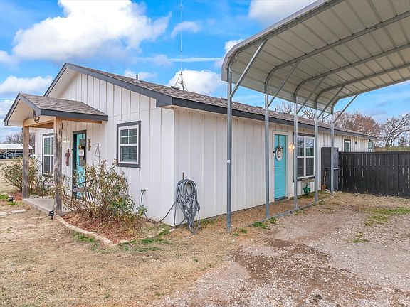 2nd image of 2840 Vz County Road 3211