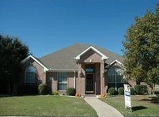2701 Roughleaf Ln, Rowlett, TX 75089