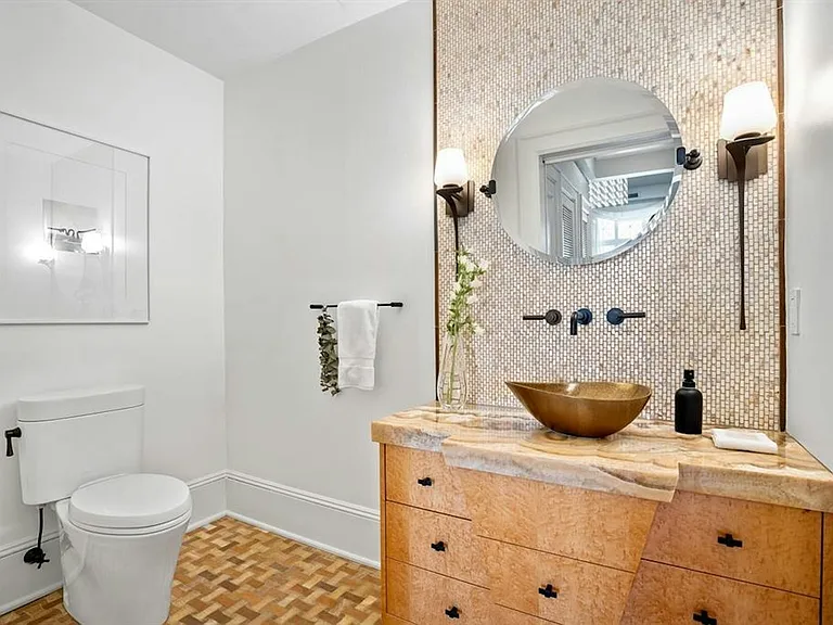 313 1st St #PENTHOUSE — Photo 12