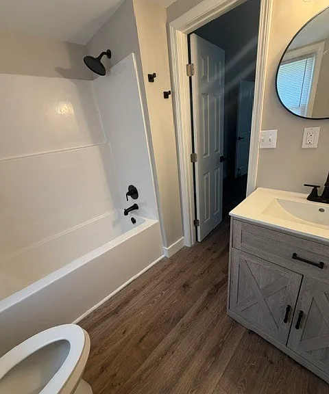 64 Wesley St #B — Photo 11