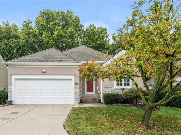 708 W 131st Pl, Kansas City, MO 64145