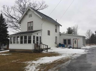 28 Country Club Rd, Gouverneur, NY 13642