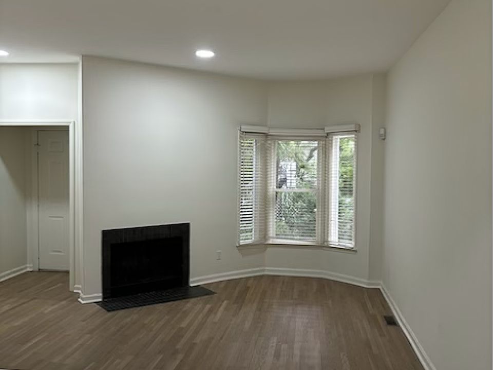 2nd image of 715 N Poplar St #1