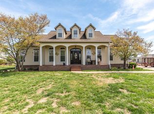 1104 Wildwood Rd, Dexter, MO 63841