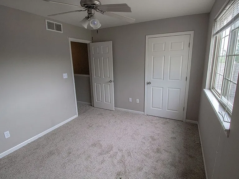 4006 Snowy Owl Dr — Photo 30