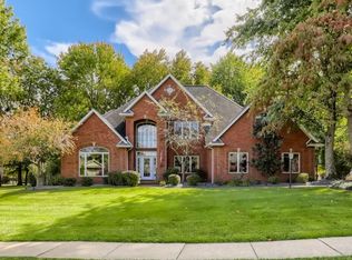 5999 Woodbridge Trl, Newburgh, IN