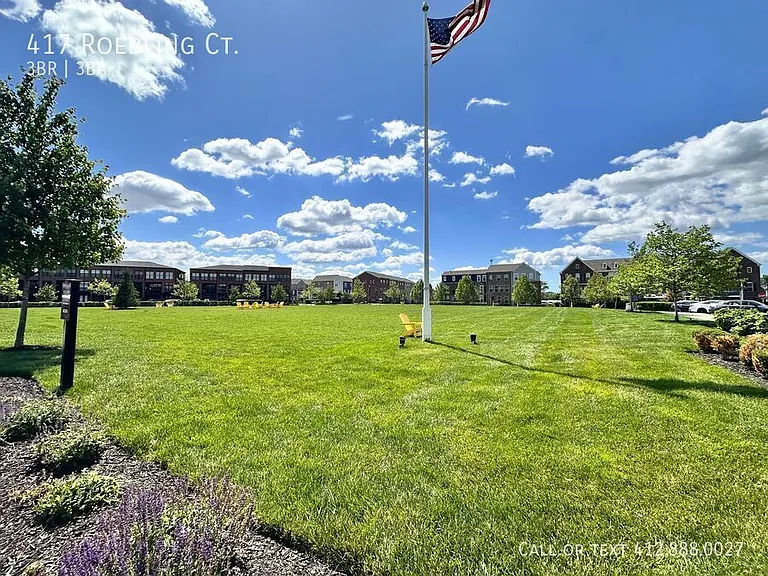 417 Roebling Ct — Photo 39