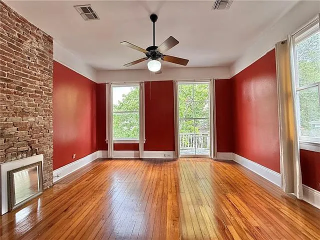 7911 Sycamore St — Photo 13