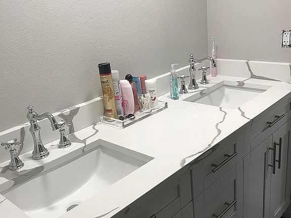 3rd image of 13626 Greenfield Dr APT 103