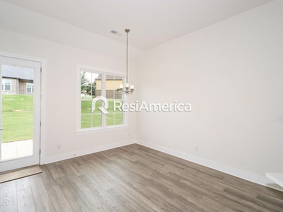 3rd image of 177 Heritage Lake Dr