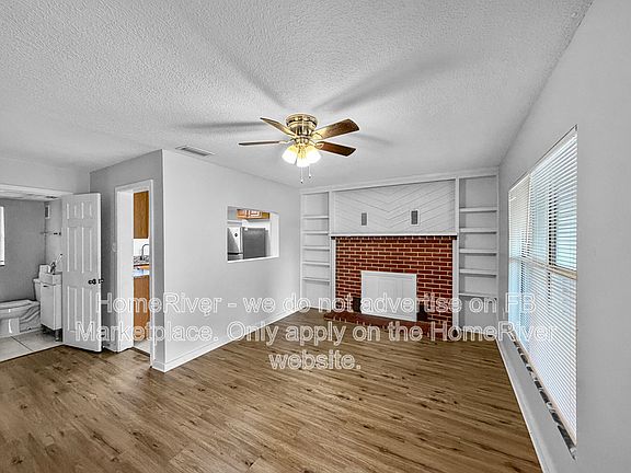 3rd image of 1053 Spring Garden St