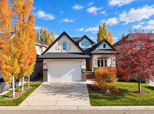 364 W Tuscany Estates Rise NW, Calgary, AB T3L 0C6