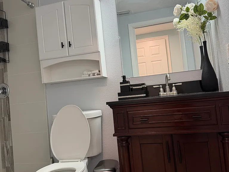6226 Glenwood Dr — Photo 11