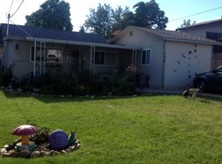 132 N Appling Rd, Waterford, CA 95386