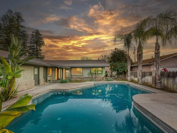 4505 W Vandegrift Ave, Fresno, CA 93722