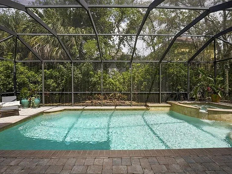 1725 Bonita Ct — Photo 49