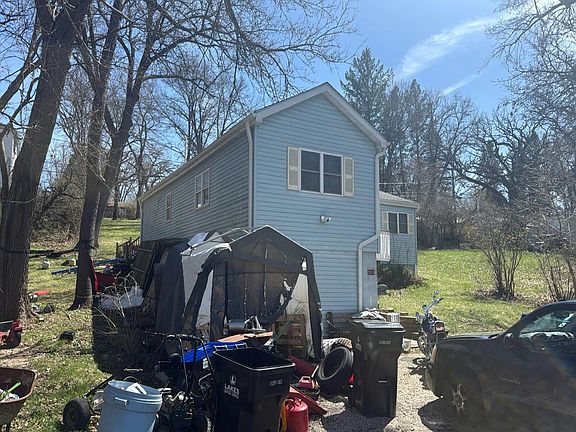 3rd image of 2914 Cherry Dr