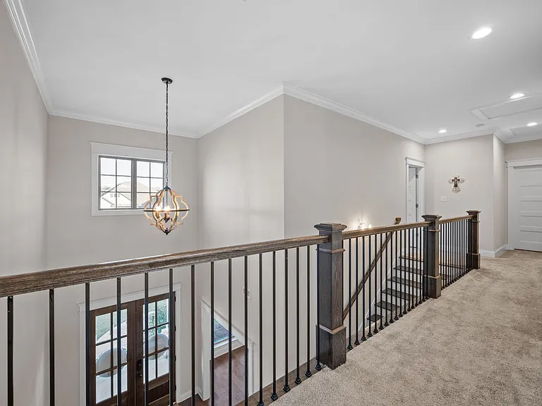 271 Hemlock Dr — Photo 24