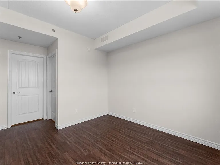 8401 Wyandotte St E #511 — Photo 18