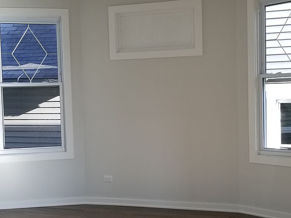 5th image of 2341 N Monticello Ave #2
