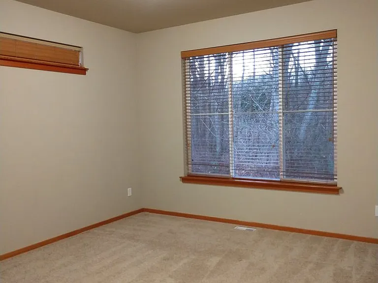 2079 Calico Loop — Photo 9