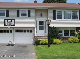 2912 Arthur St, Wall Township, NJ 07719