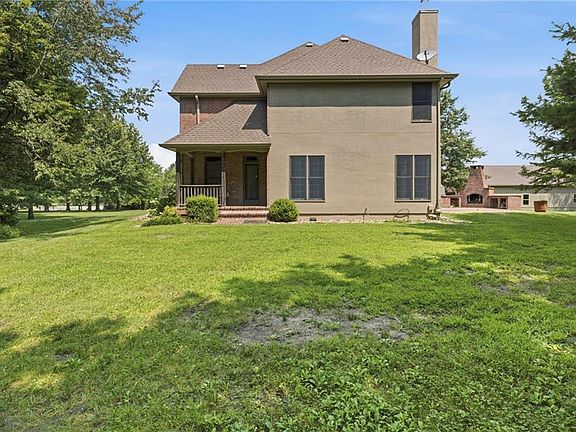 2nd image of 20215 S Grand Dr