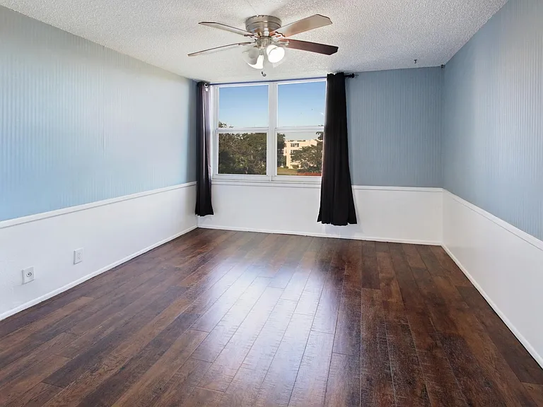 9441 Evergreen Pl — Photo 16