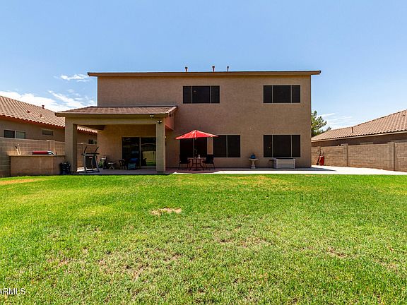 2nd image of 710 E HEATHER Drive