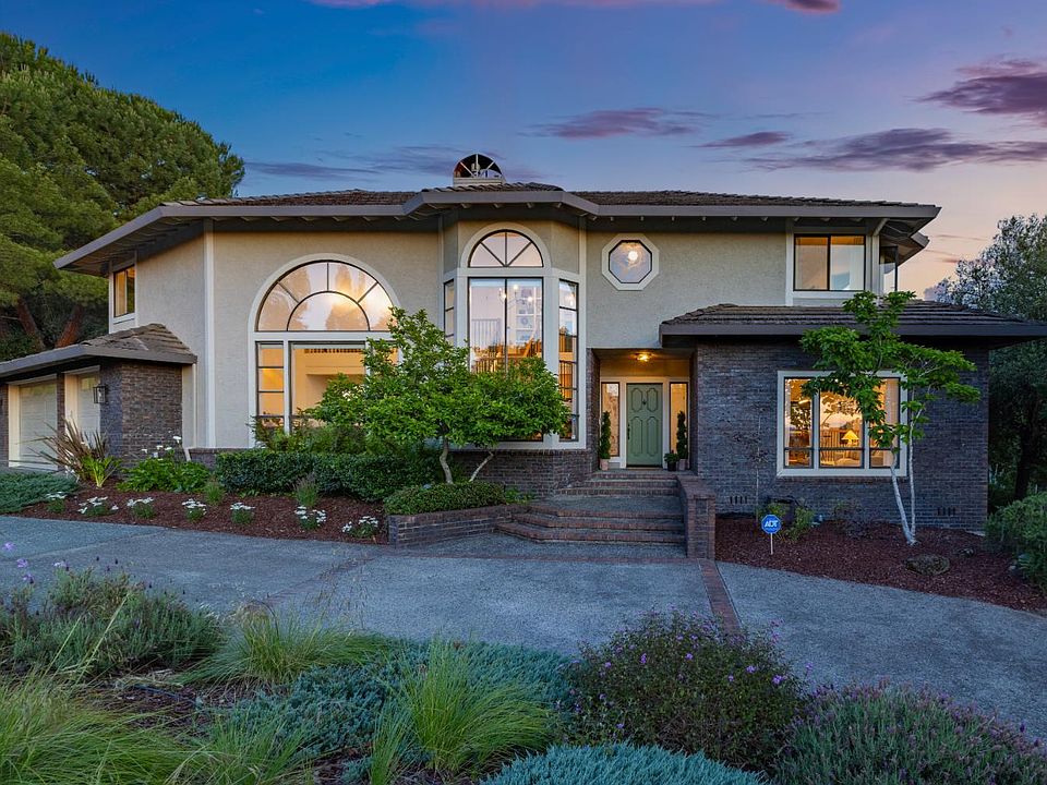 1st image of 4715 Muirfield Court