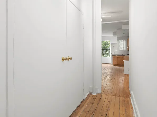 208 East 90th Street image 8 of 11