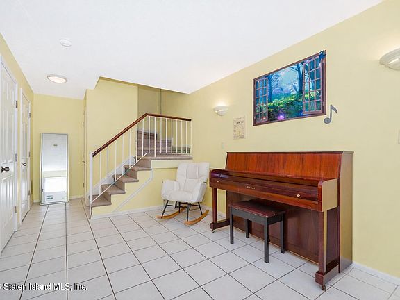4th image of 91 Aspen Knolls Way
