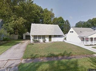 1658 Hanover St, Cuyahoga Falls, OH 44221