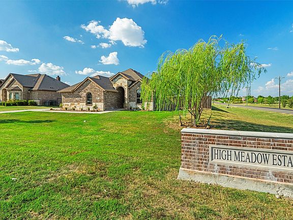 2nd image of 1310 High Meadow Ln