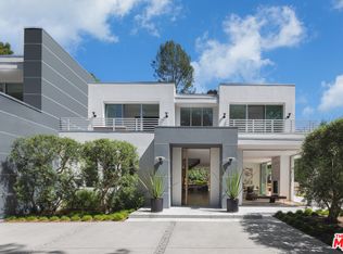 9011 Alto Cedro Dr, Beverly Hills, CA 90210