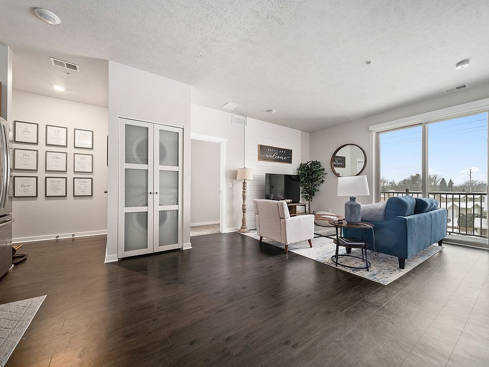 1st image of 630 S Garfield Ave #317