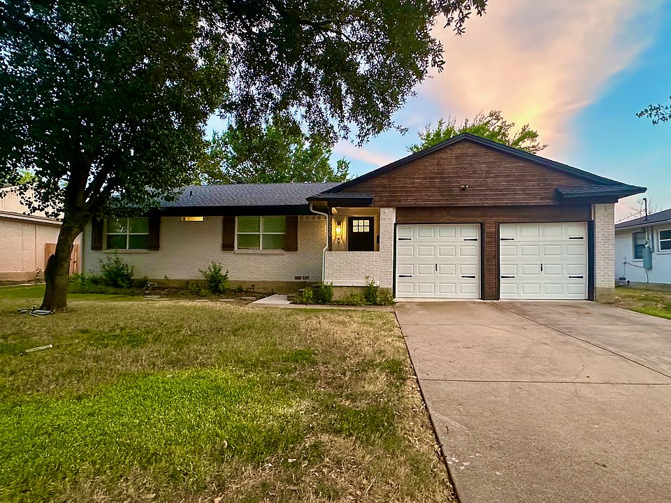 1st image of 2970 Mark Twain Dr