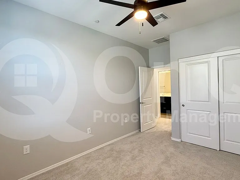 2669 S Peppertree Dr #104 — Photo 11