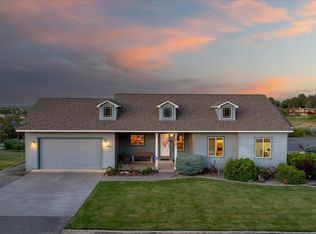 4221 S Fir St, Kennewick, WA 99337