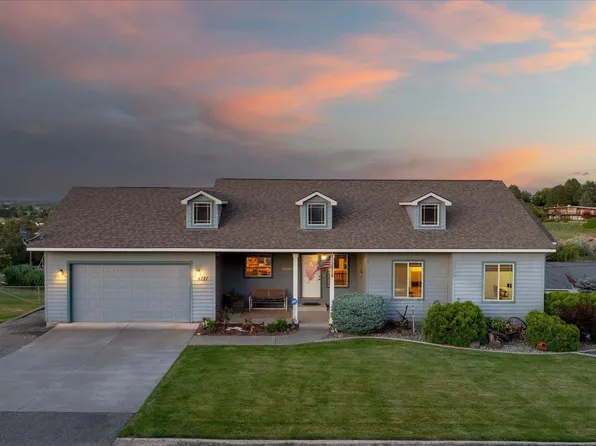 4221 S Fir St, Kennewick, WA 99337