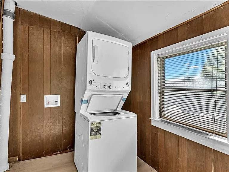 510 Edgewood Ave — Photo 10