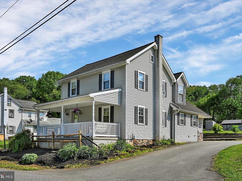 1st image of 102 Shumaker Rd