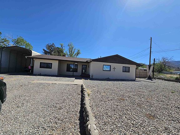 2nd image of 701 S Canyon Rd